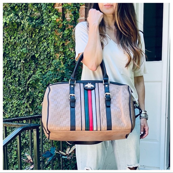 Embossed Fabulous vegan Weekend Travel Duffle - Picture 5 of 11